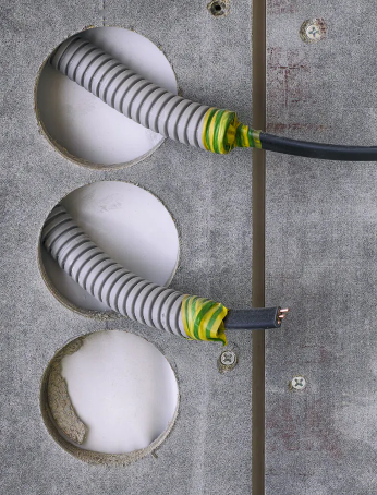 320-c-e-mobilitat-mit-photovoltaik-anlagen.png