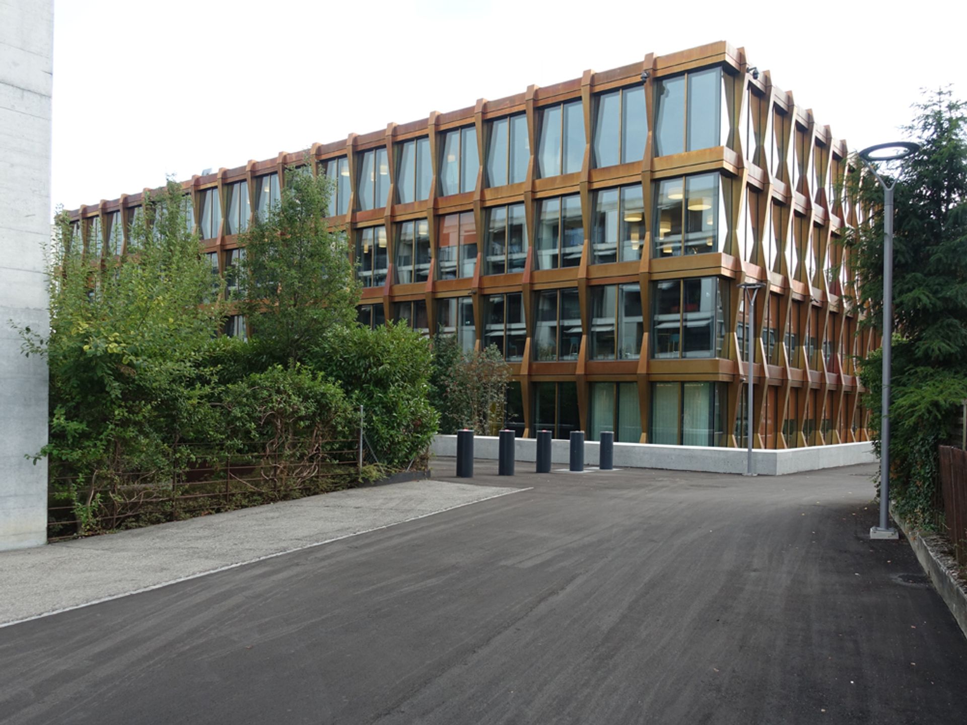 Swissgrid hat Investitionen gesteigert und Klimaziele gesetzt